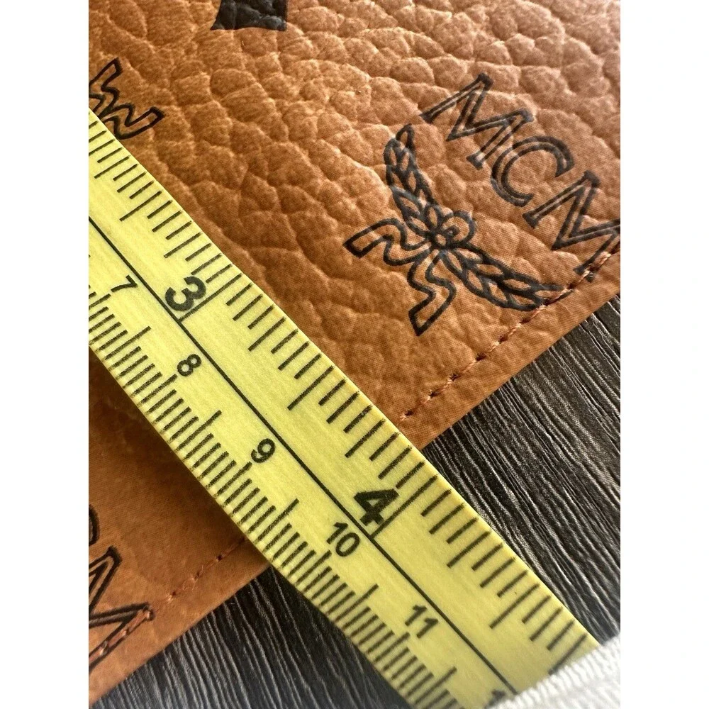 MCM Visetos Bifold Wallet Cognac Monogram – Authentic – Excellent Condition